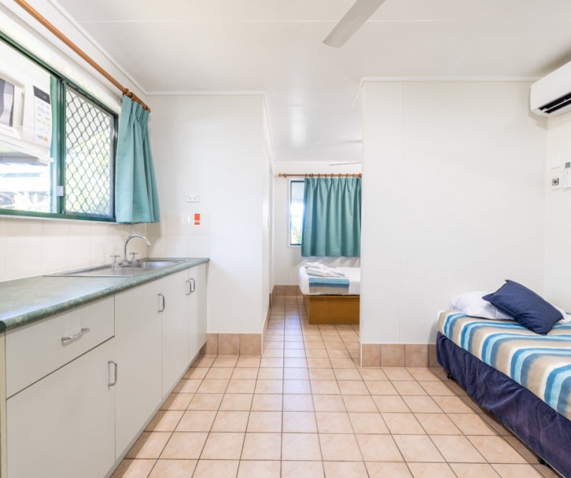 Pet Friendly Cabin 1200px 03