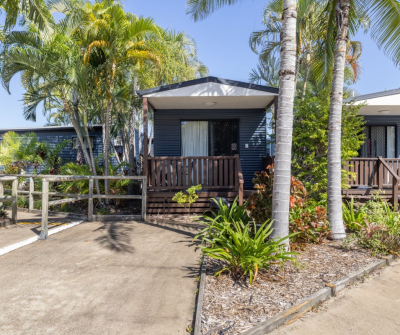 Pet Friendly Family Villa 1200px 02
