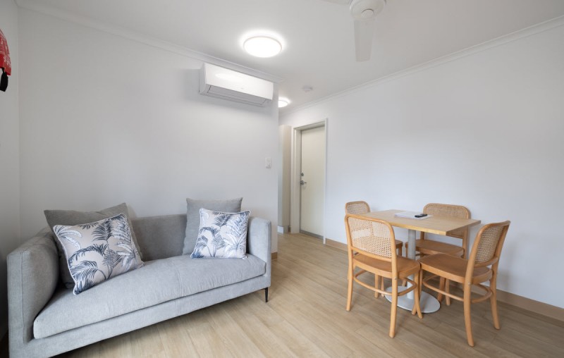 Premier Cabin d